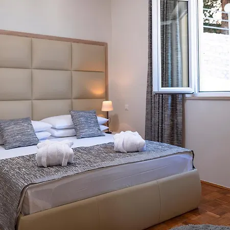 Vila 5 Bedroom With Private Pool Poljice