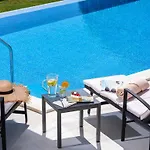 וילה 5 Bedroom With Private Pool